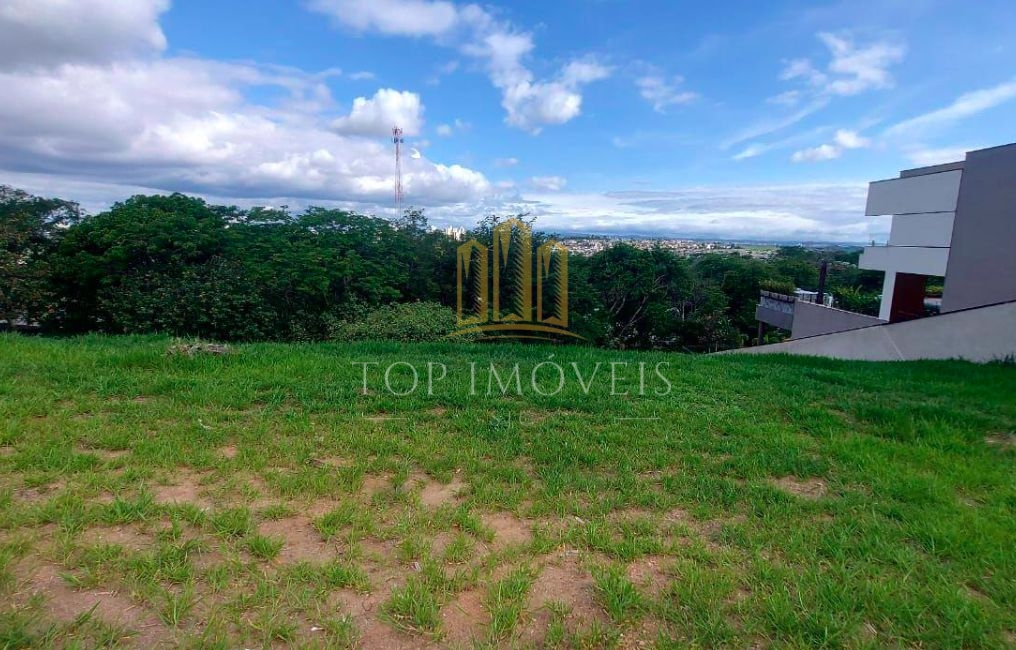Terreno à venda, 1385,85 m² por R$ 1.950.000,00 - Urbanova - São José dos Campos/SP