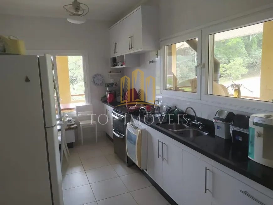 Casa de Condomínio com 7 Quartos à venda, 460m² - Vilagio Paraibuna