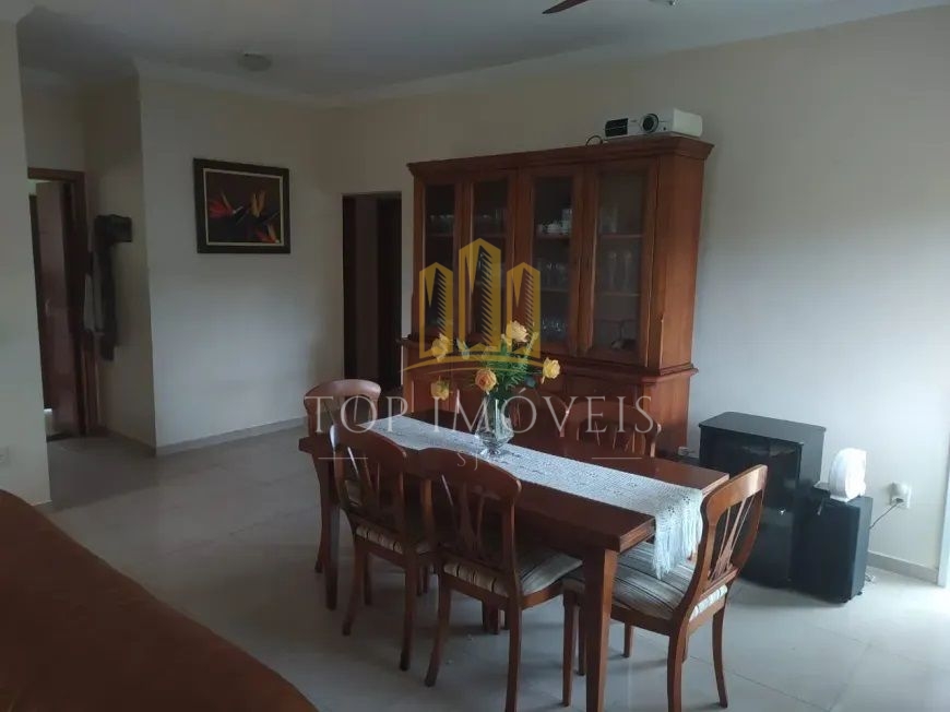 Casa de Condomínio com 7 Quartos à venda, 460m² - Vilagio Paraibuna