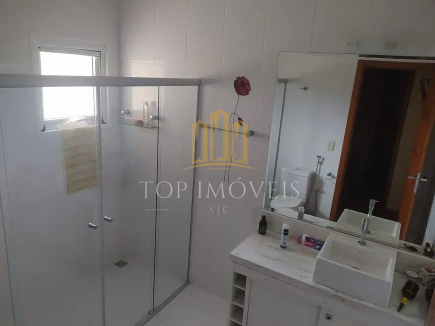 Casa de Condomínio com 7 Quartos à venda, 460m² - Vilagio Paraibuna