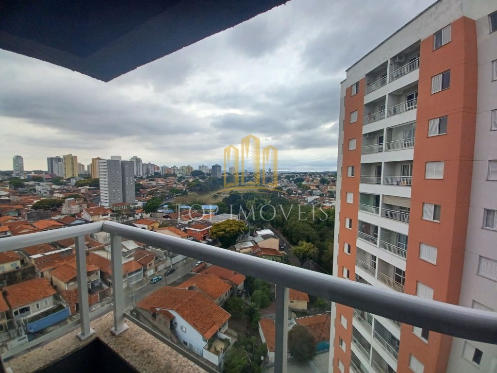 Apartamento de 2 quartos, sacada e elevador - Jardim Satélite