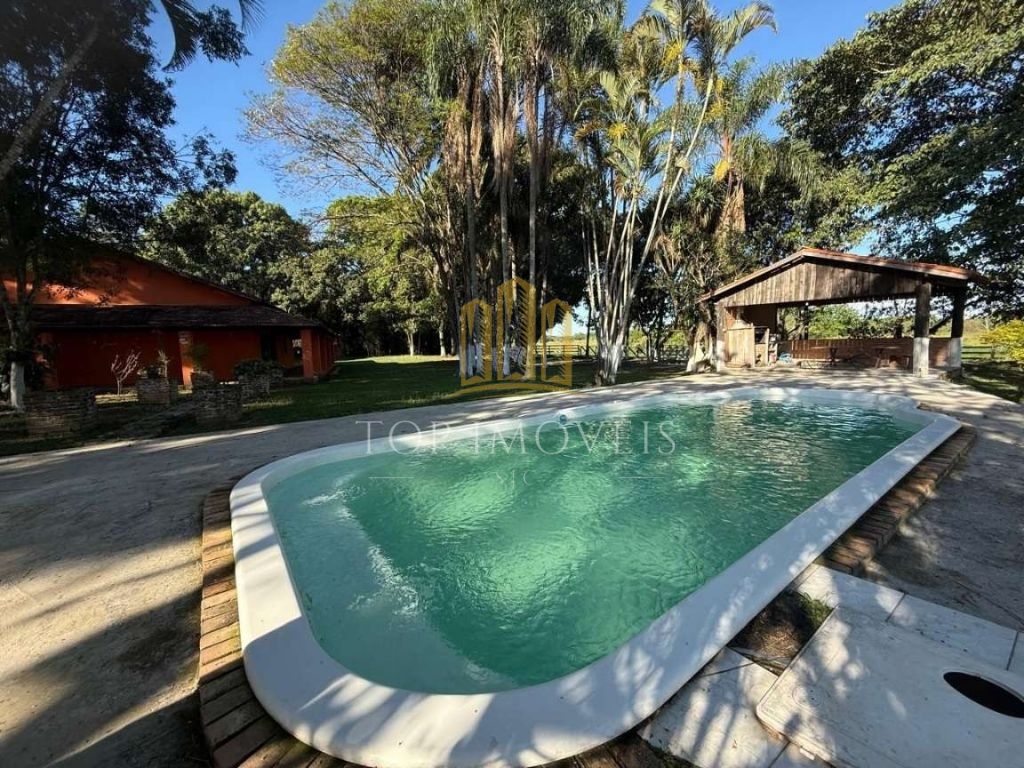 Chácara Exclusiva com Vista Panorâmica para o Rio 3 Quartos 1 Suíte Piscina Deck Caçapava/SP