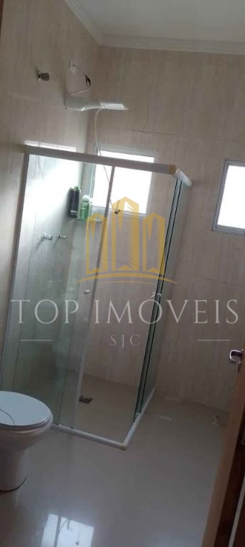 Casa à Venda no Residencial Mantiqueira 152 m² Piscina 3 Dormitórios Condomínio de Alto Padrão