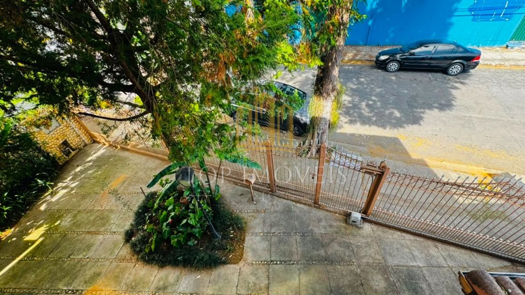 Casa à Venda no Jardim Esplanada 3 quartos e edícula - com acesso exclusivo para a área verde