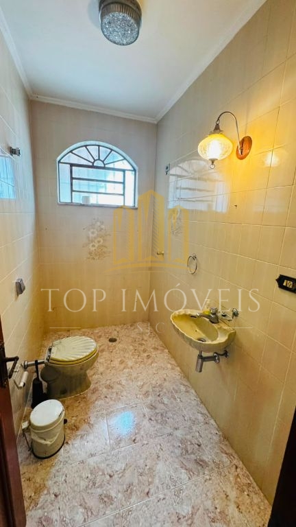 Casa à Venda no Jardim Esplanada 3 quartos e edícula - com acesso exclusivo para a área verde