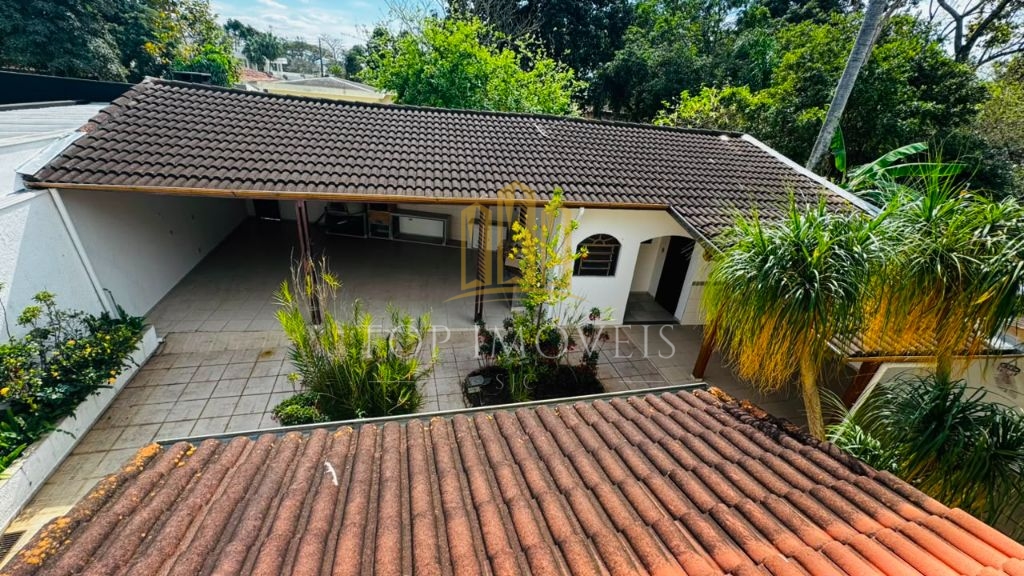 Casa à Venda no Jardim Esplanada 3 quartos e edícula - com acesso exclusivo para a área verde