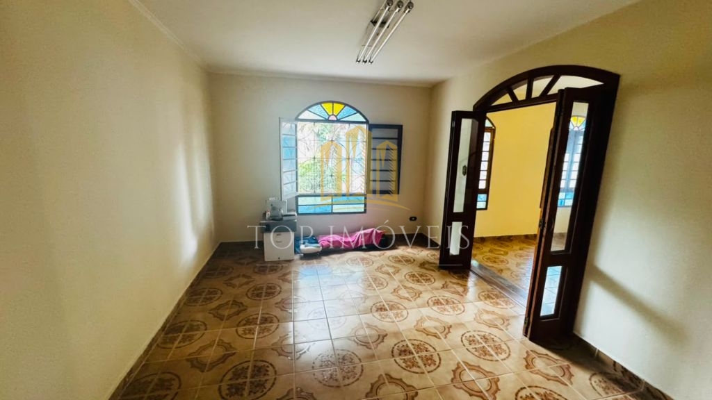Casa à Venda no Jardim Esplanada 3 quartos e edícula - com acesso exclusivo para a área verde