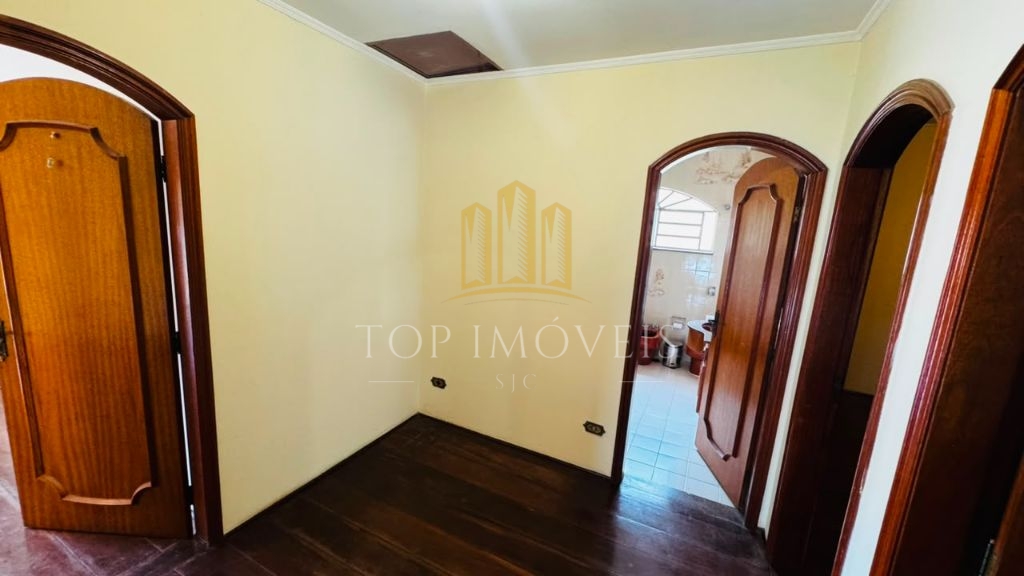 Casa à Venda no Jardim Esplanada 3 quartos e edícula - com acesso exclusivo para a área verde