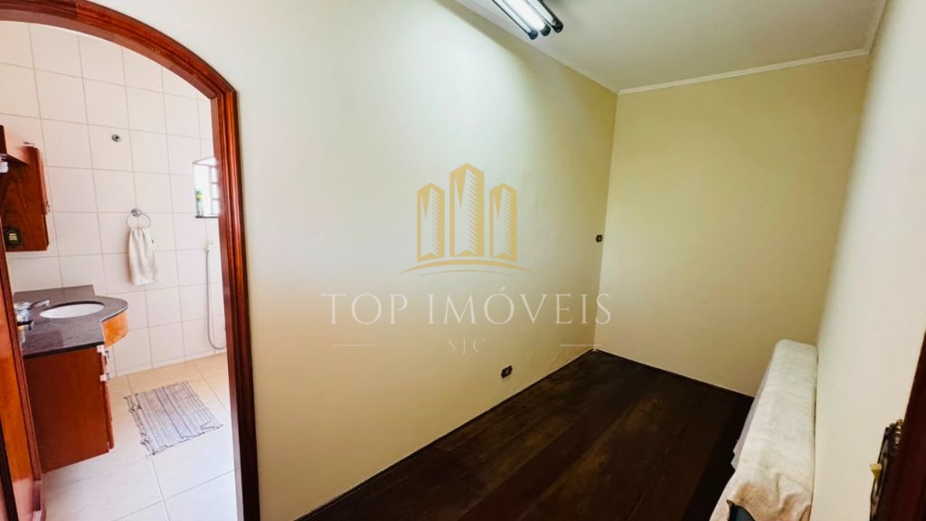 Casa à Venda no Jardim Esplanada 3 quartos e edícula - com acesso exclusivo para a área verde