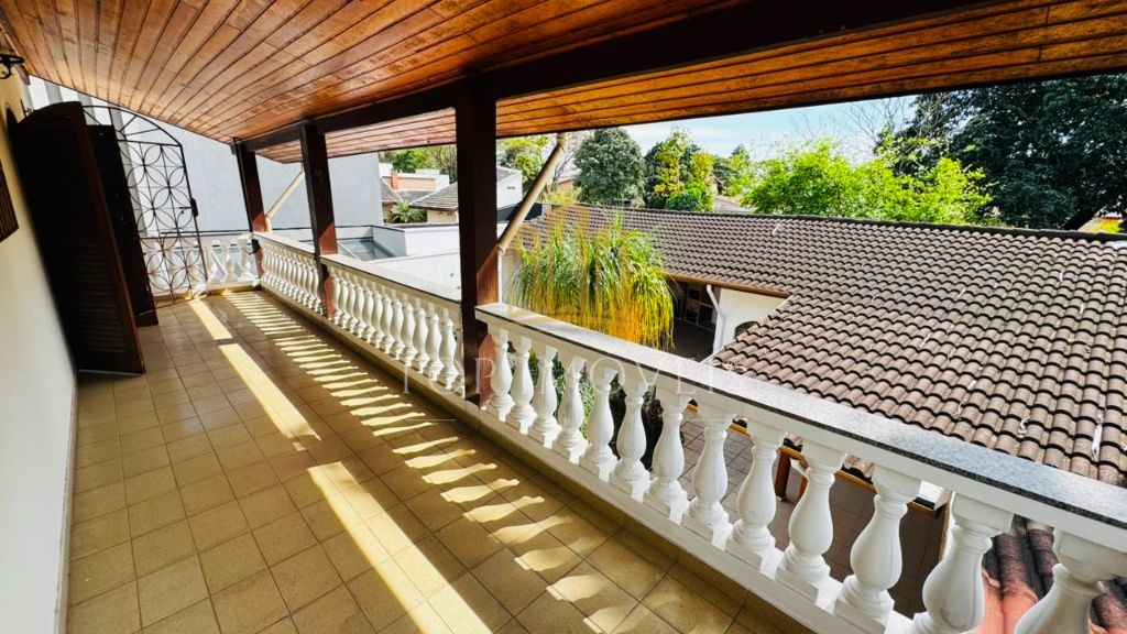 Casa à Venda no Jardim Esplanada 3 quartos e edícula - com acesso exclusivo para a área verde