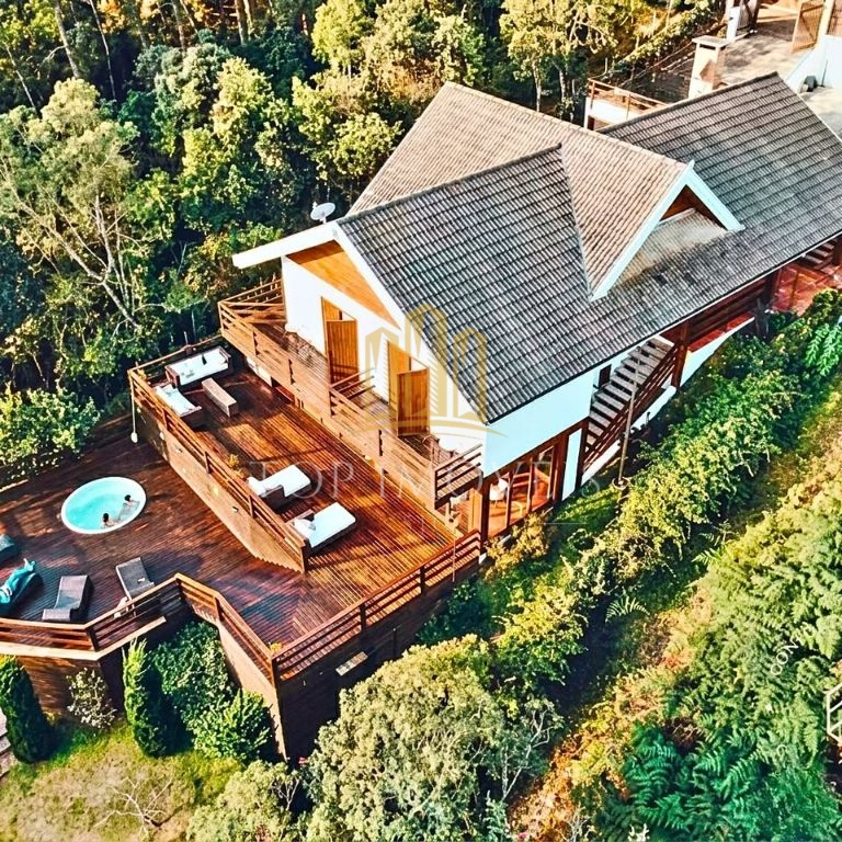 Casa Alto Padrão à Venda em Campos do Jordão Exclusividade, Sofisticação e Vista para as Montanhas , porteira fechada