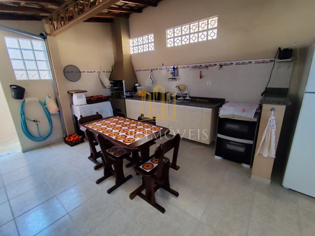 Oportunidade - Lote inteiro de 312,50m² na Reserva do Bosque - 4 quartos sendo 1 suíte