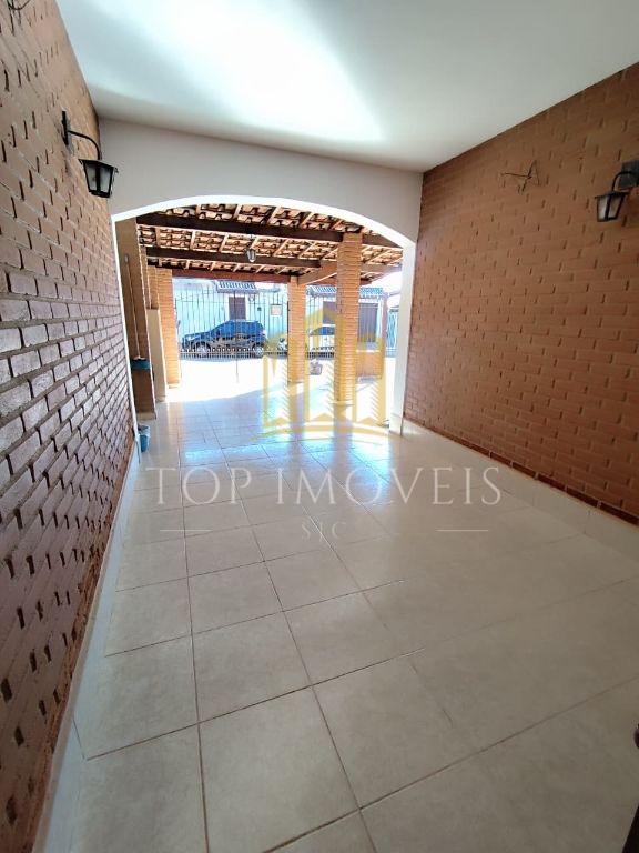 Oportunidade - Lote inteiro de 312,50m² na Reserva do Bosque - 4 quartos sendo 1 suíte