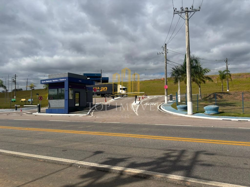 Terreno Comercial/Logístico de 1.000m² na Beira da Dutra 47 Câmeras de Segurança e Vista Panorâmica