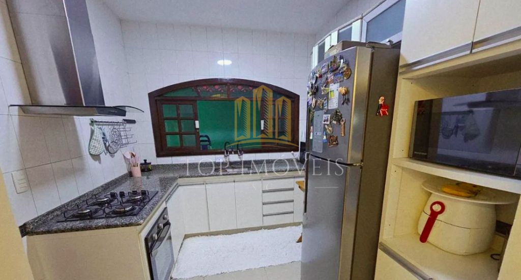 Casa térrea no Jardim Portugal, São José dos Campos - Próxima ao SESI.