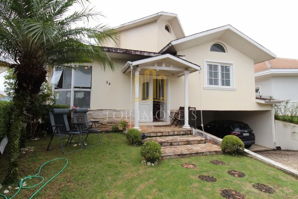 Casa de 405m²- 4 Dormitórios sendo 3 Suítes - Altos da serra II - Urbanova