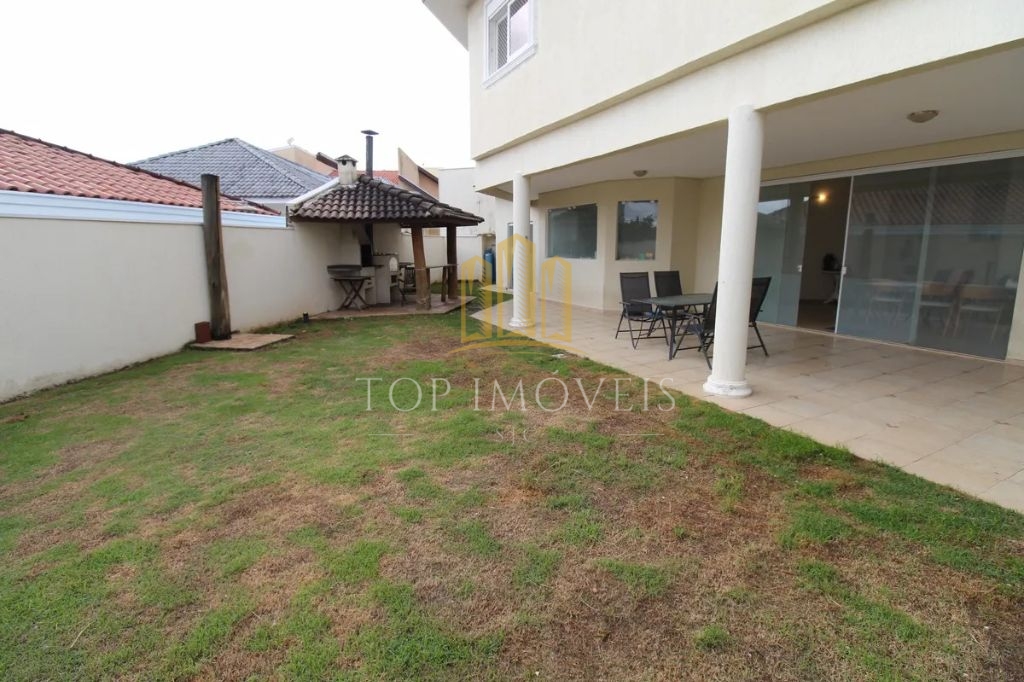 Casa de 405m²- 4 Dormitórios sendo 3 Suítes - Altos da serra II - Urbanova