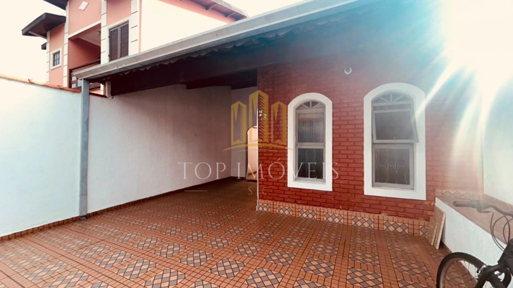Excelente casa térrea no Bairro Jardim Estoril - Ao lado do SESI São José dos Campos