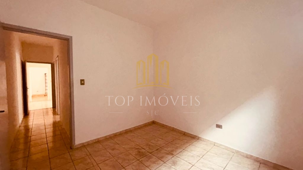Excelente casa térrea no Bairro Jardim Estoril - Ao lado do SESI São José dos Campos
