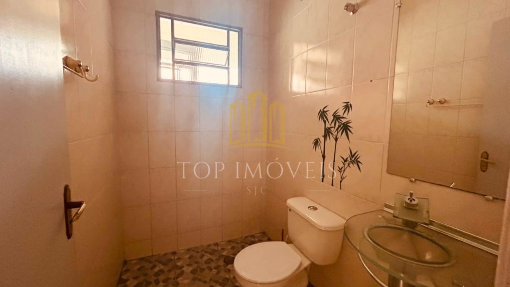 Excelente casa térrea no Bairro Jardim Estoril - Ao lado do SESI São José dos Campos