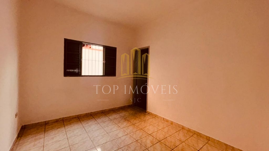 Excelente casa térrea no Bairro Jardim Estoril - Ao lado do SESI São José dos Campos