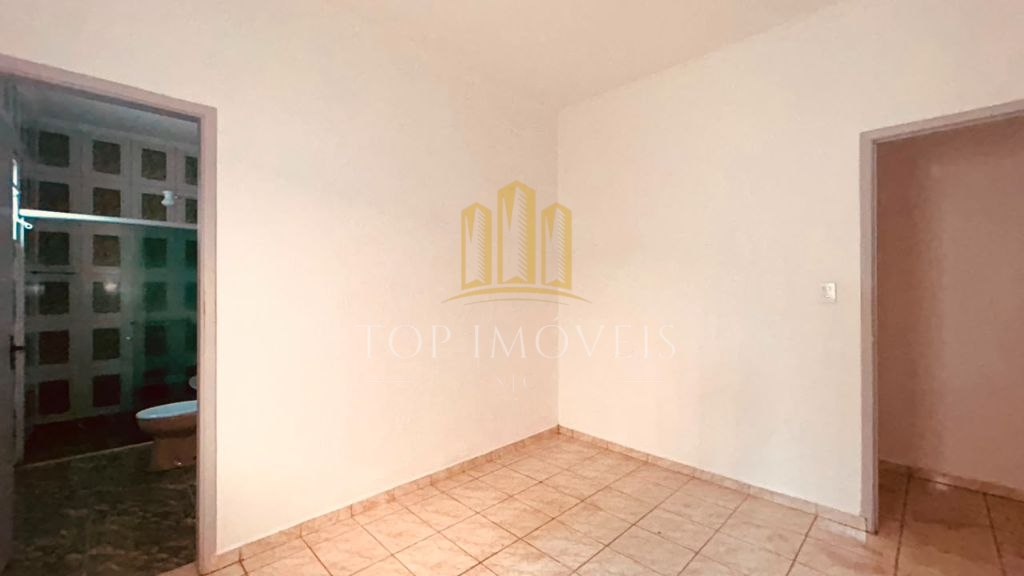 Excelente casa térrea no Bairro Jardim Estoril - Ao lado do SESI São José dos Campos