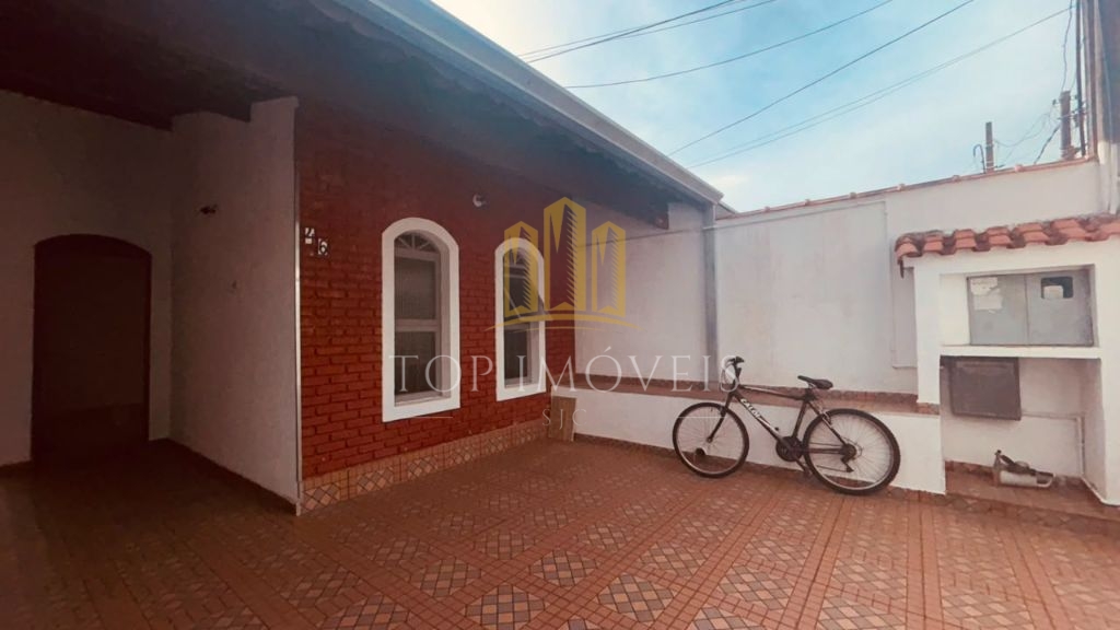 Excelente casa térrea no Bairro Jardim Estoril - Ao lado do SESI São José dos Campos
