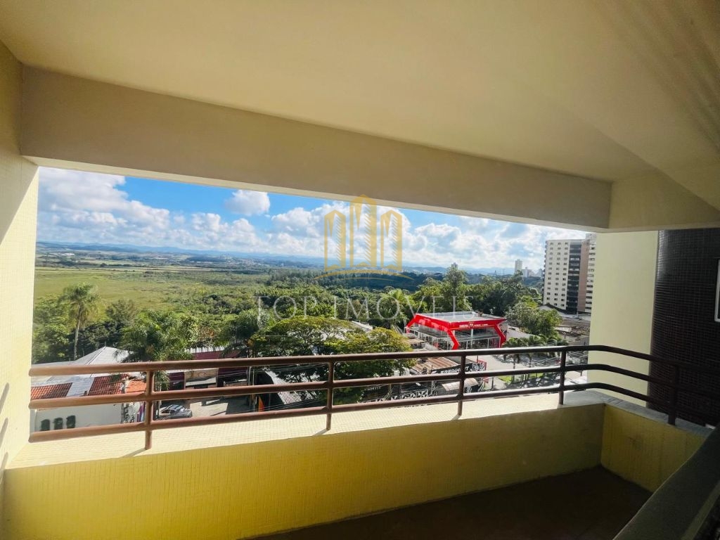 Apartamento com 4 Quartos para LOCAÇÃO, 228m² - Centro