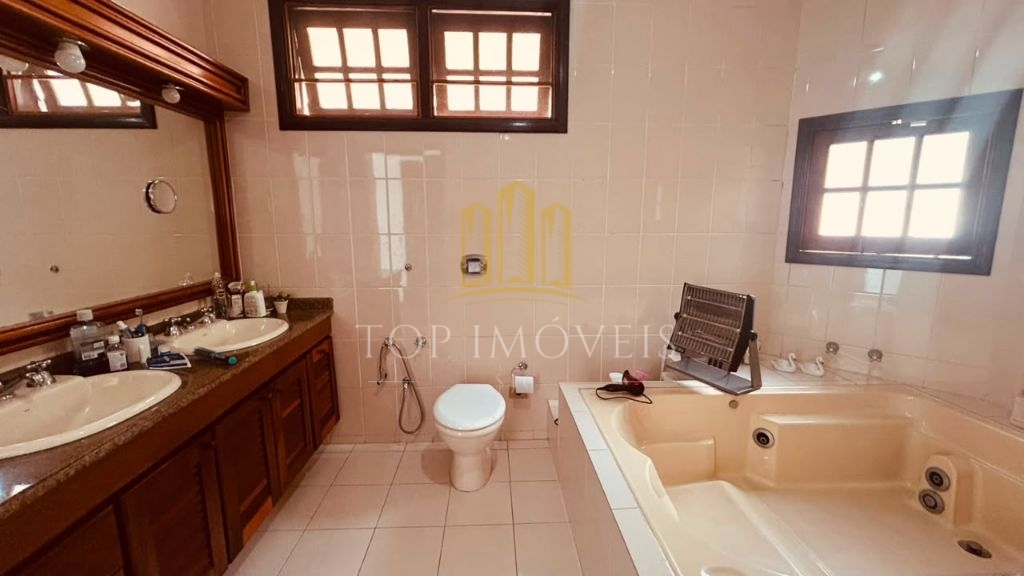 Excelente casa no condomínio Aquarius I, São José dos Campos
