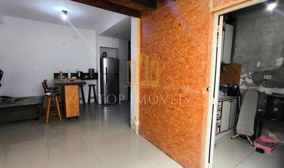 Casa com 3 dormitórios à venda, 220 m² por R$ 650.000,00 - Jardim Uirá - São José dos Campos/SP