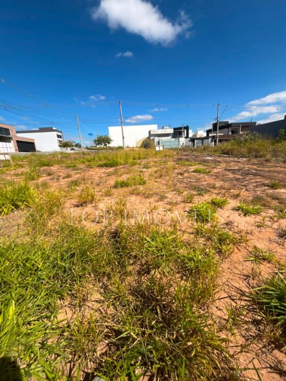Terreno Residencial de 180m² no Portal dos Pássaros Próximo ao Aeroporto em SJC
