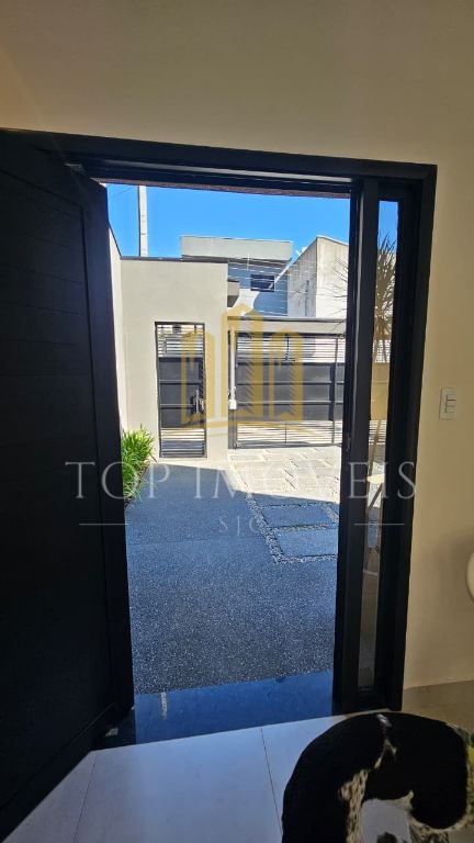 Excelente sobrado de 3 suítes no Villa Branca - Jacareí