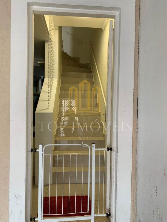Casa à Venda no Vale do Sol São José dos Campos 2 Dormitórios com Suíte