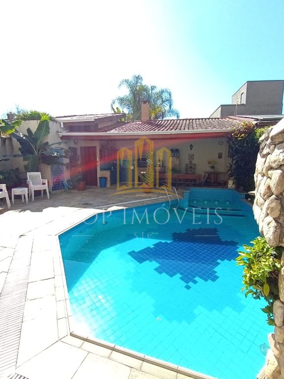 Belíssima Casa 4 Suites Piscina e Área Gourmet Jardim Esplanada Zoneamento Comercial