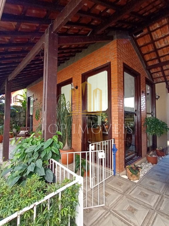 Belíssima Casa 4 Suites Piscina e Área Gourmet Jardim Esplanada Zoneamento Comercial
