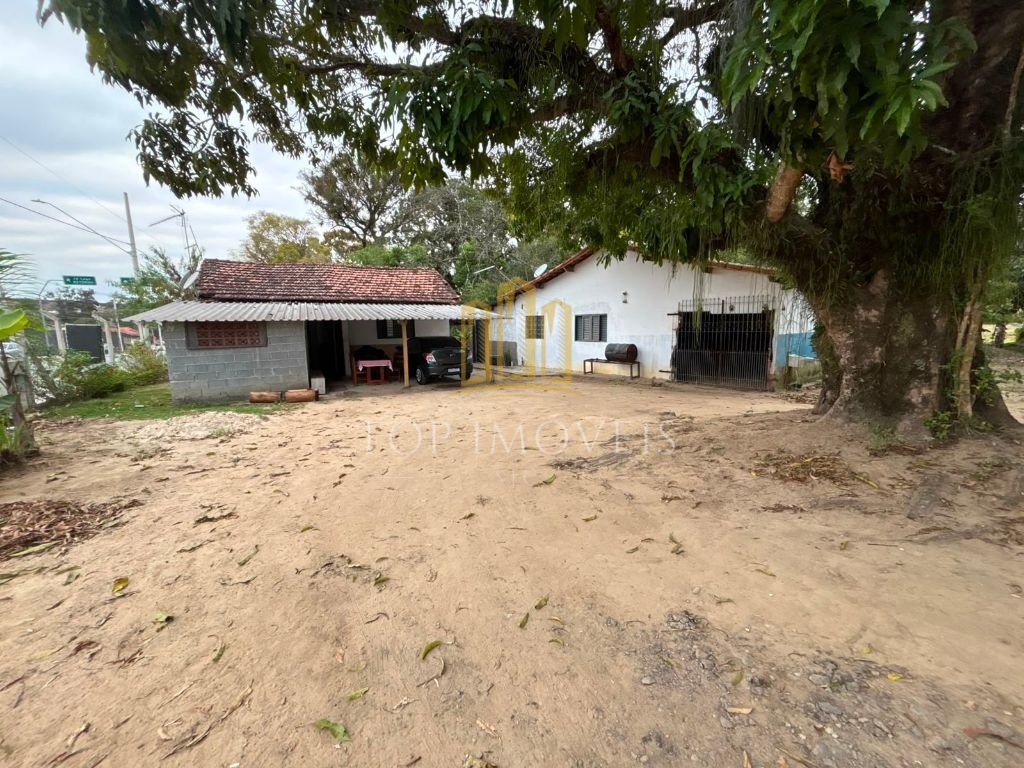 Terreno Comercial com 7.315 m² na Principal Via de acesso do Putim Excelente Visibilidade para Negócios