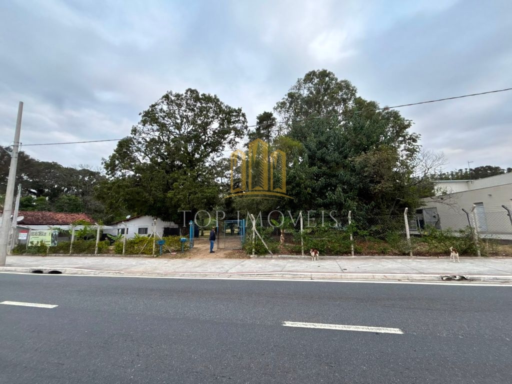 Terreno Comercial com 7.315 m² na Principal Via de acesso do Putim Excelente Visibilidade para Negócios