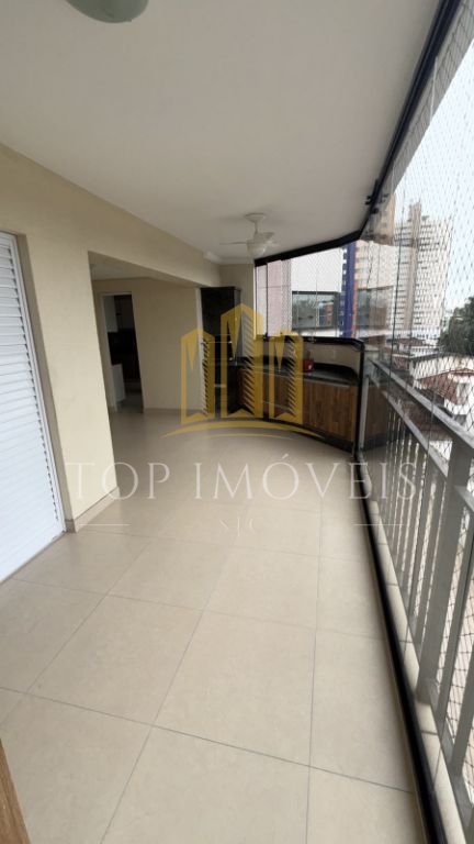 Apartamento Espaçoso 3 Dormitórios com Suíte, Sacada Privativa e Varanda Gourmet com Churrasqueira a Carvão