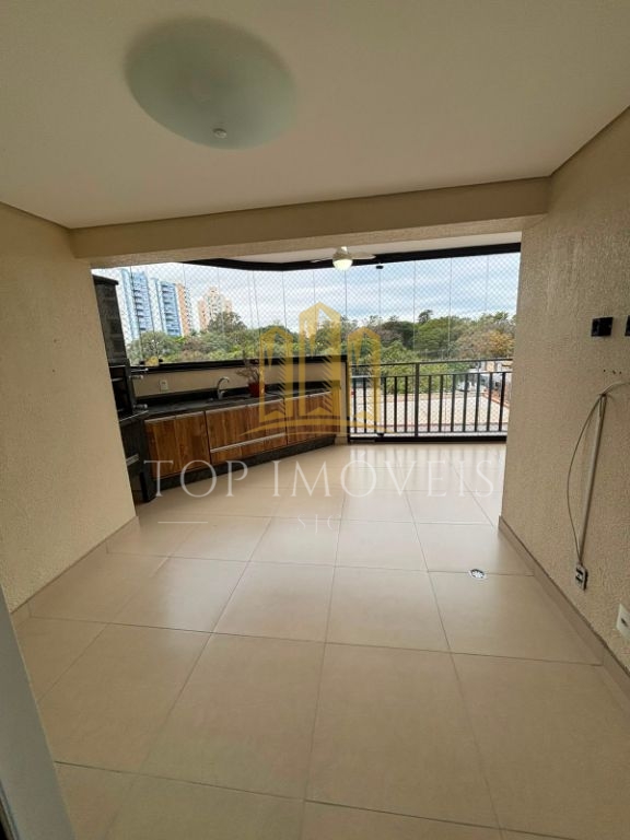 Apartamento Espaçoso 3 Dormitórios com Suíte, Sacada Privativa e Varanda Gourmet com Churrasqueira a Carvão