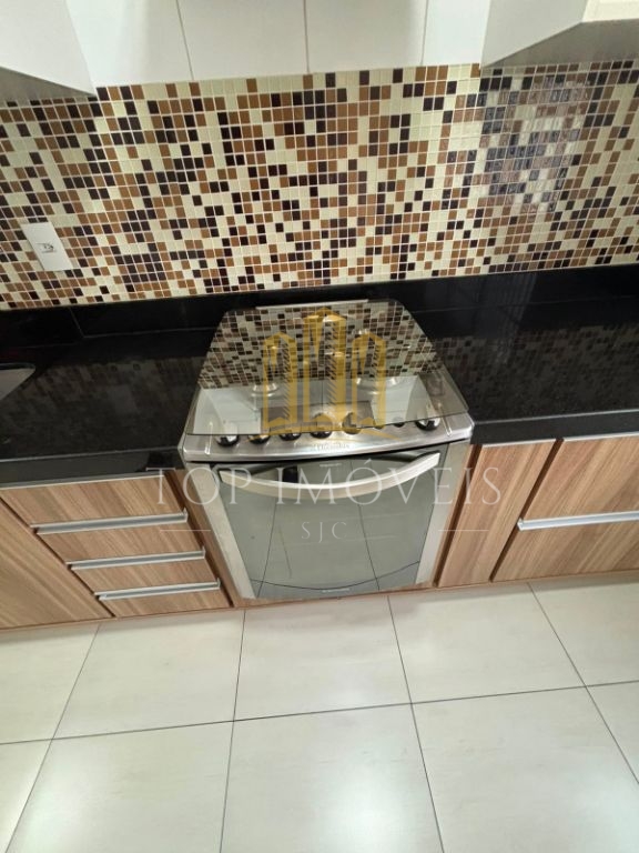 Apartamento Espaçoso 3 Dormitórios com Suíte, Sacada Privativa e Varanda Gourmet com Churrasqueira a Carvão