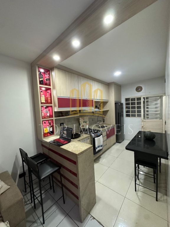 SOBRADO NO RESIDENCIAL UNIÃO - 2 QUARTOS - 2 vagas de garagem - 60m²