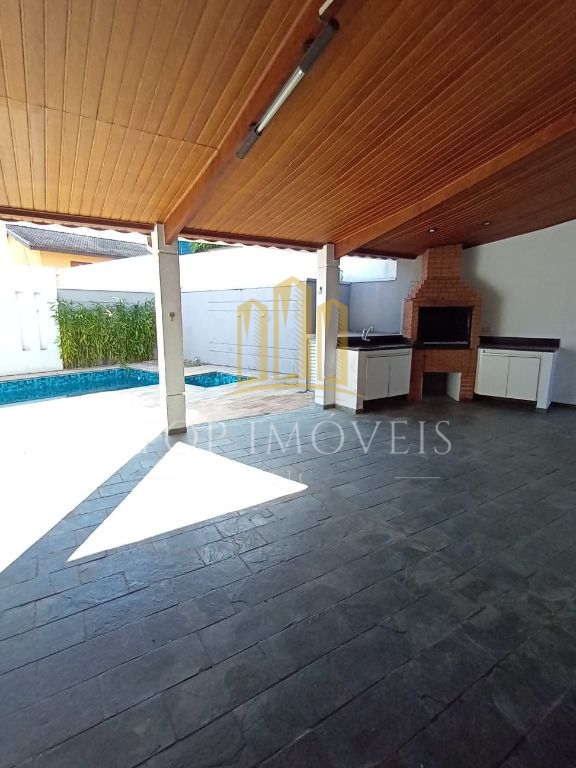 Sobrado Espetacular no Esplanada do Sol - 450m² de terreno - 4 Quartos - Piscina