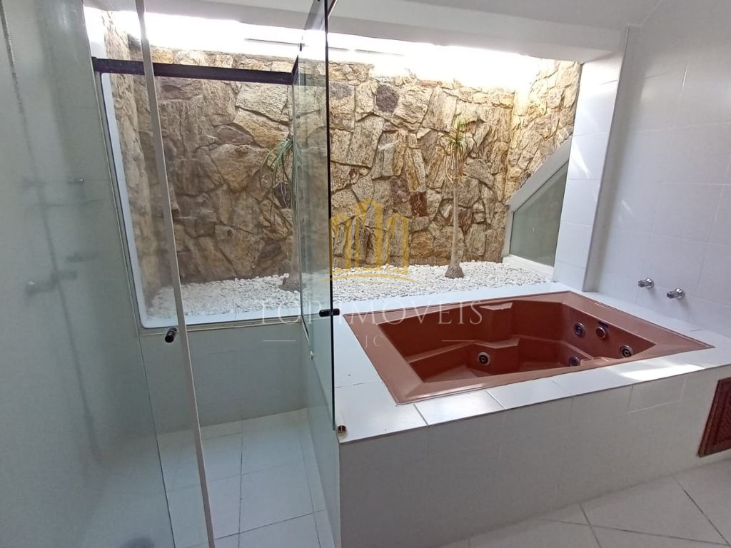 Sobrado Espetacular no Esplanada do Sol - 450m² de terreno - 4 Quartos - Piscina