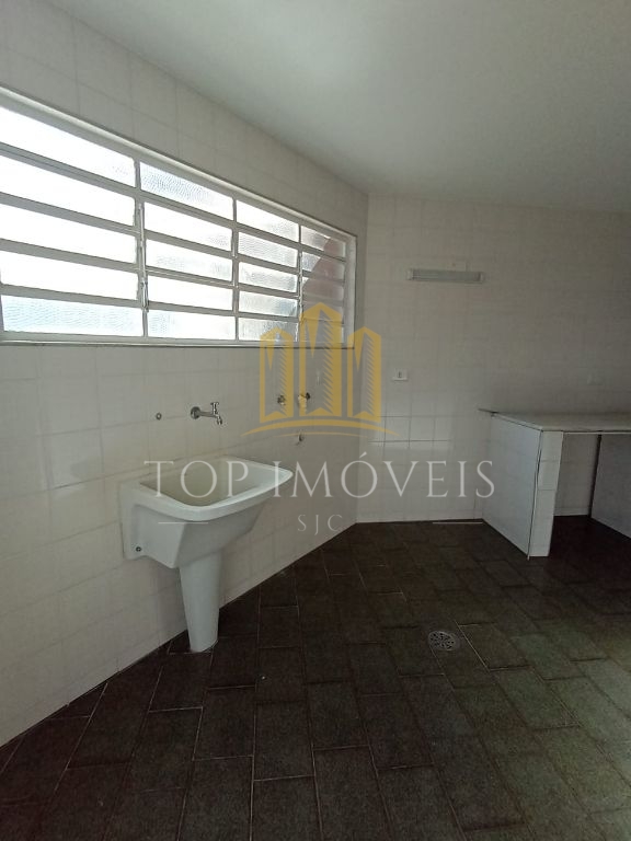 Sobrado Espetacular no Esplanada do Sol - 450m² de terreno - 4 Quartos - Piscina