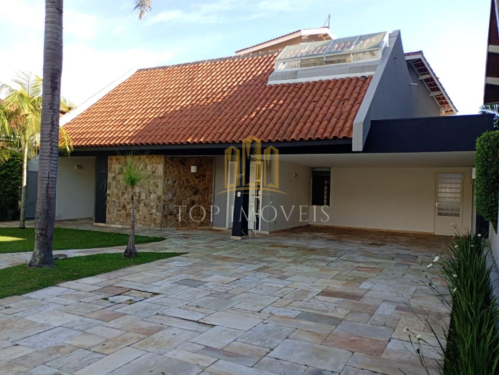 Sobrado Espetacular no Esplanada do Sol - 450m² de terreno - 4 Quartos - Piscina