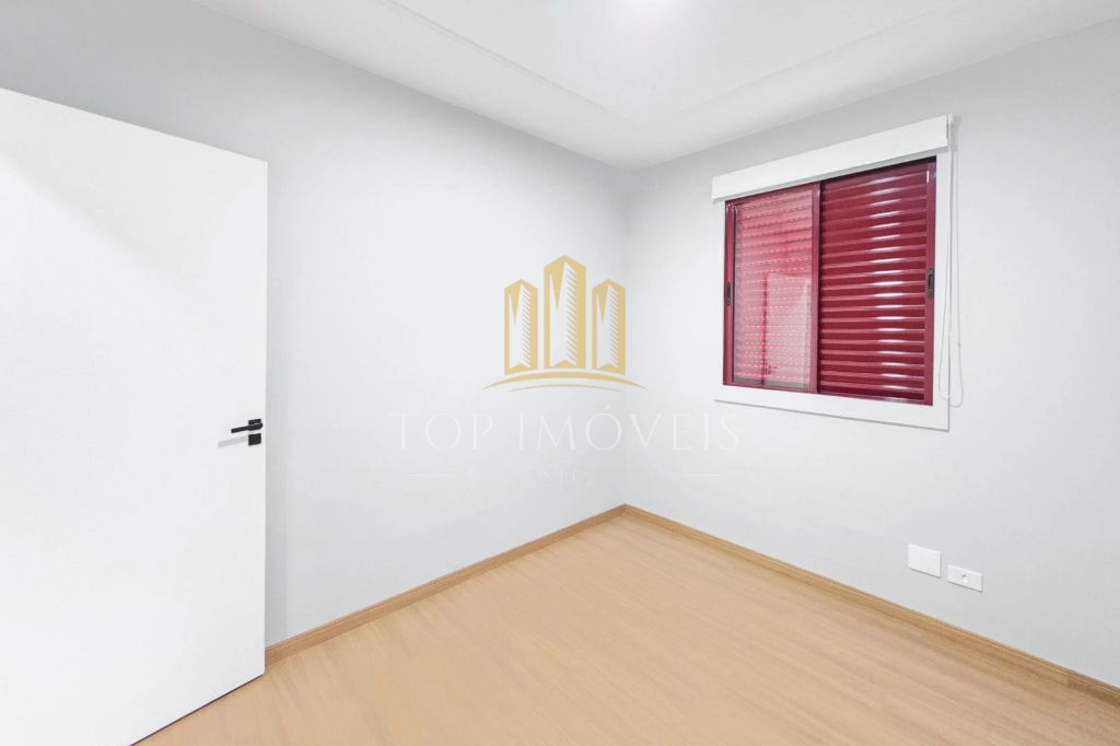 Excelente apartamento de 2 quartos e sacada - Parque Industrial