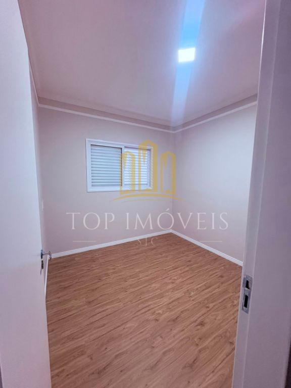 Apartamento com 2 Quartos à venda, 58m² - Parque Industrial
