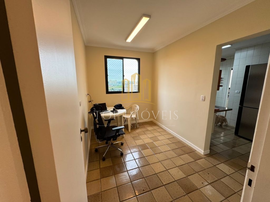 Apartamento de 4 Dormitórios à Venda no Villa Romana Vila Ema 153 m²