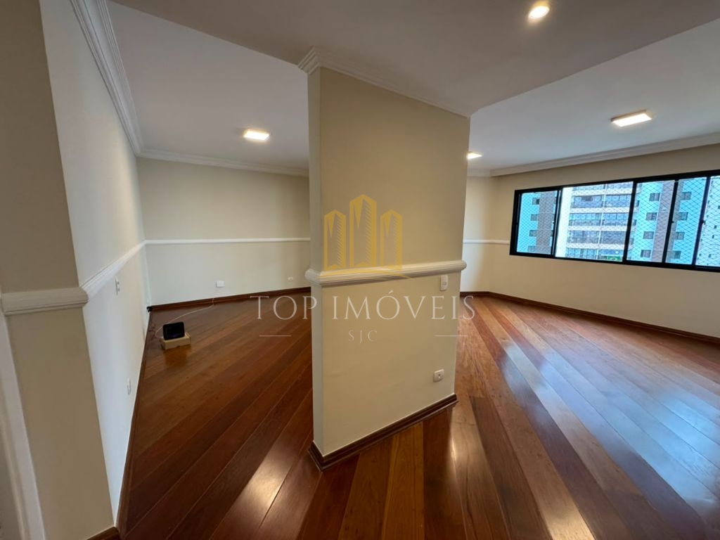 Apartamento de 4 Dormitórios à Venda no Villa Romana Vila Ema 153 m²