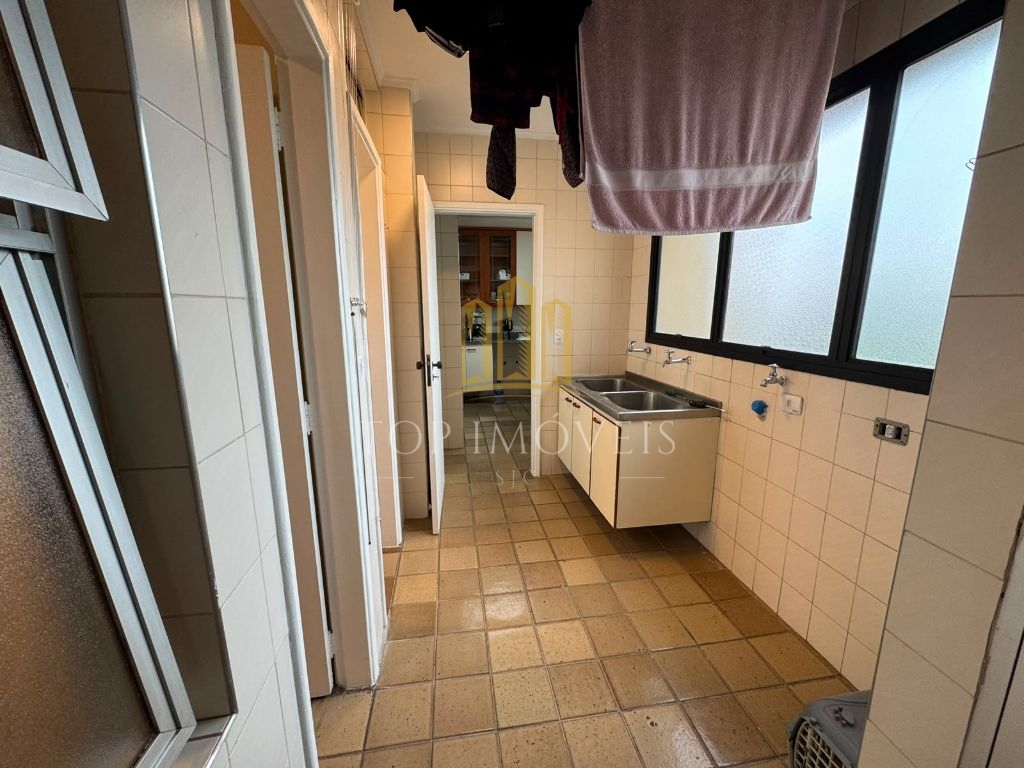 Apartamento de 4 Dormitórios à Venda no Villa Romana Vila Ema 153 m²